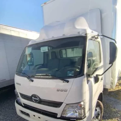 HINO 300 v2
